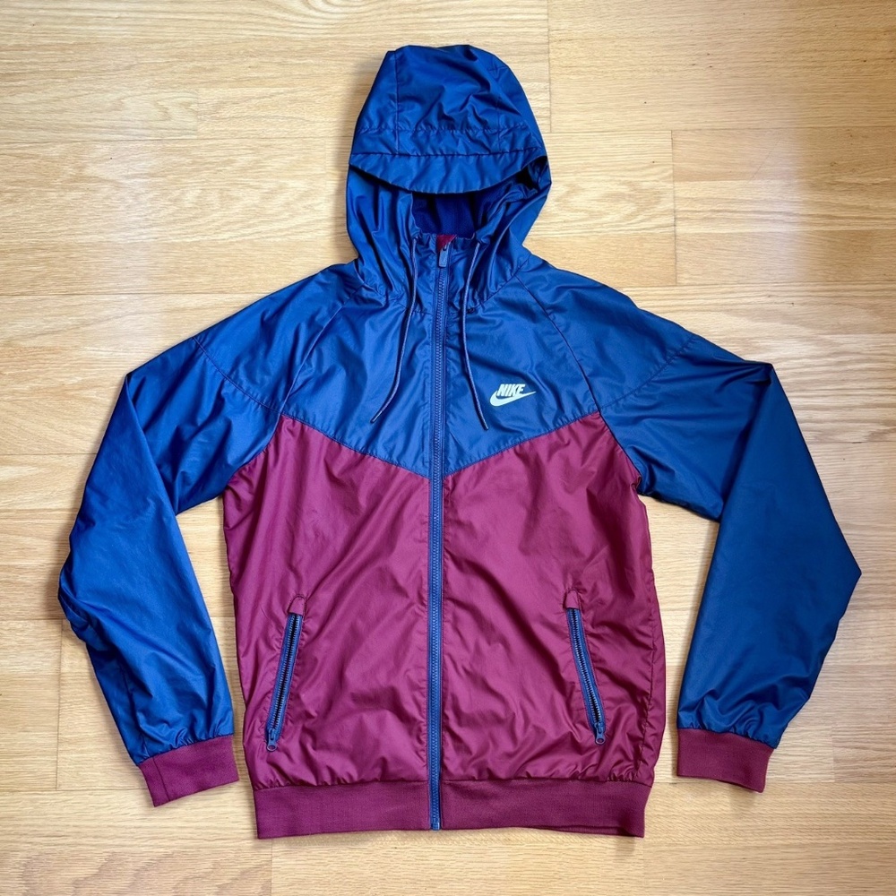 Nike Sportswear Windrunner Windbreaker Jacket Men's Small, Maroon Red/Navy